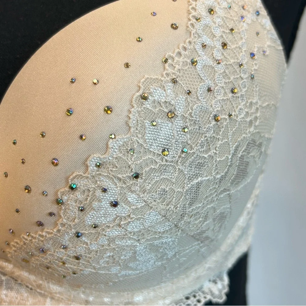 LA Senza Beyond sexy cream crystal rhinestone embellished bra Sz 32D